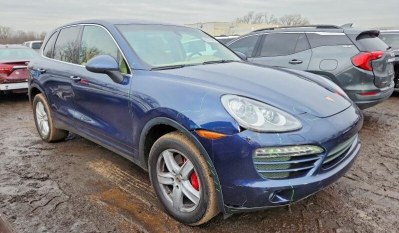 
								2013 Porsche Cayenne full									