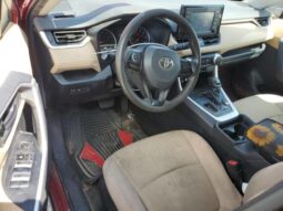 
										2019 Toyota Rav4 full									