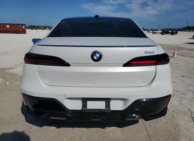 
								2024 BMW 7 series full									
