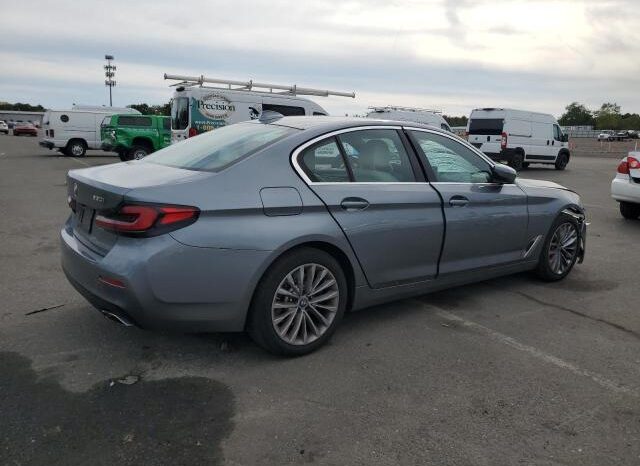 
								2021 BMW 530 xi full									