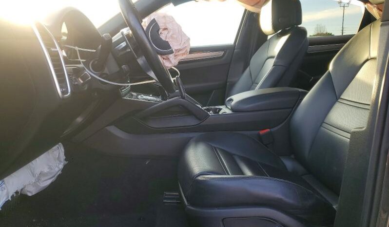 
								2021 Porsche Cayenne full									
