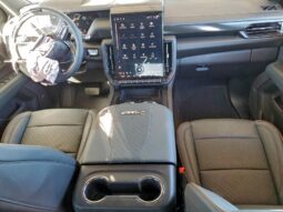 
										2026 Gmc Yukon full									