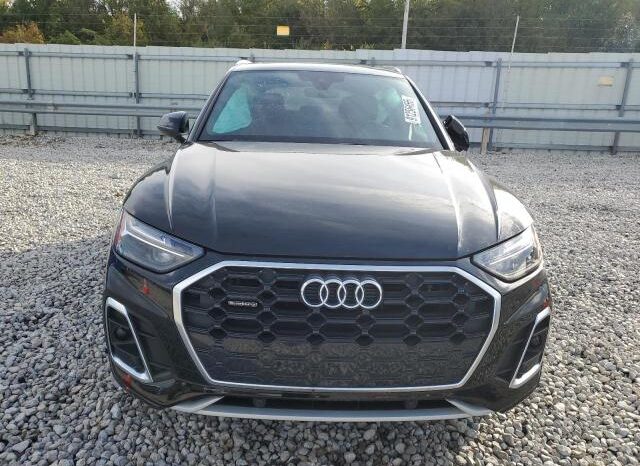 
								2022 Audi Q5 full									