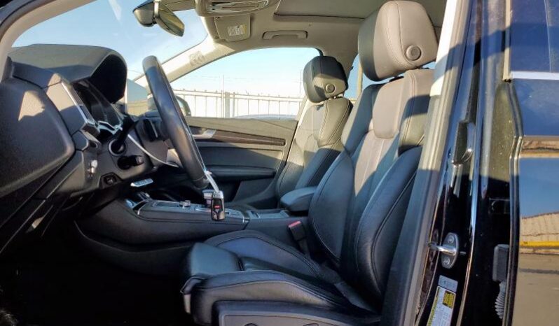 
								2019 Audi Q5 full									