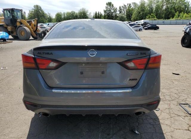 
								2022 Nissan Altima sr full									