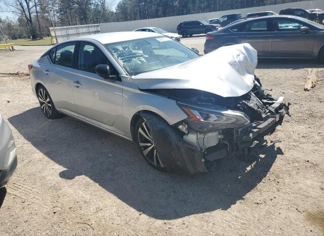 
								2019 Nissan Altima sr full									