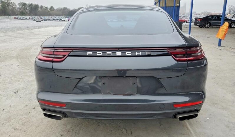 
								2017 Porsche Panamera full									