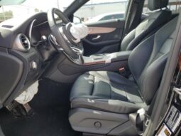 
										2022 Mercedes-benz Glc 300 full									