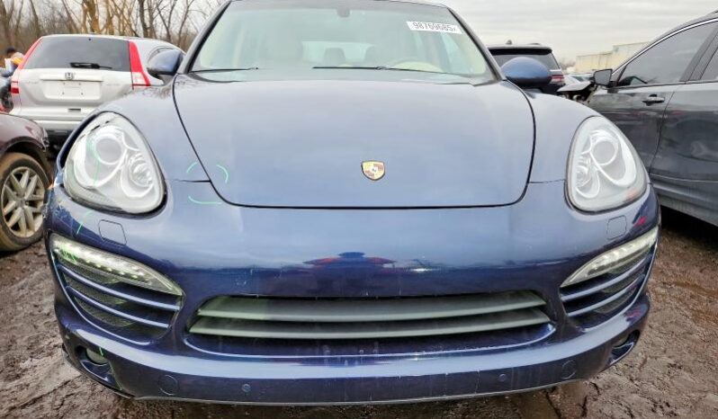 
								2013 Porsche Cayenne full									