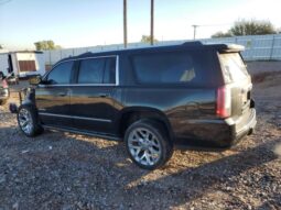 
										2019 Gmc Yukon full									