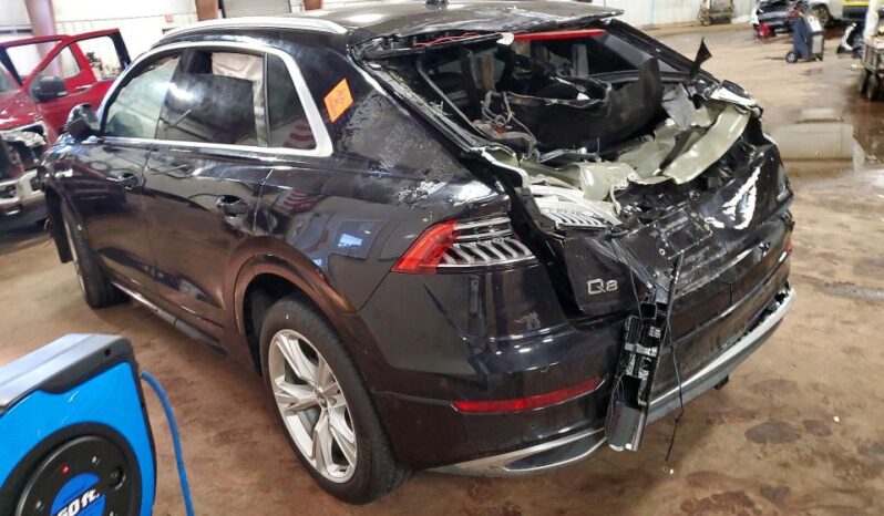 
								2019 Audi Q8 full									