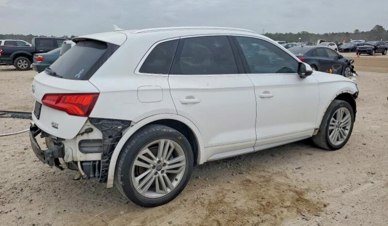 
								2018 Audi Q5 full									