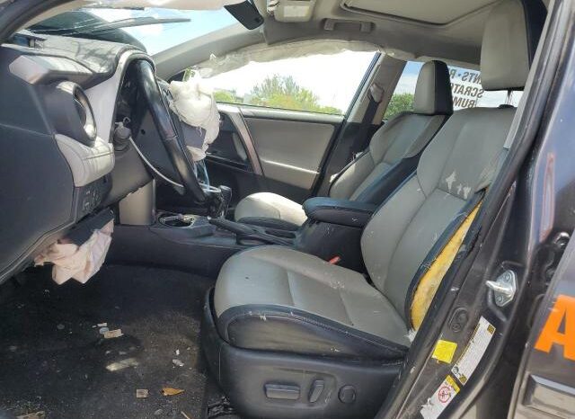 
								2017 Toyota Rav4 full									