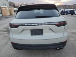 
										2021 Porsche Cayenne full									
