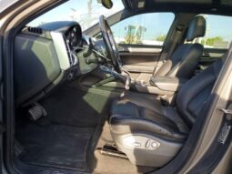 
										2014 Porsche Cayenne full									