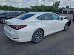 
										2020 Lexus Es 350 full									