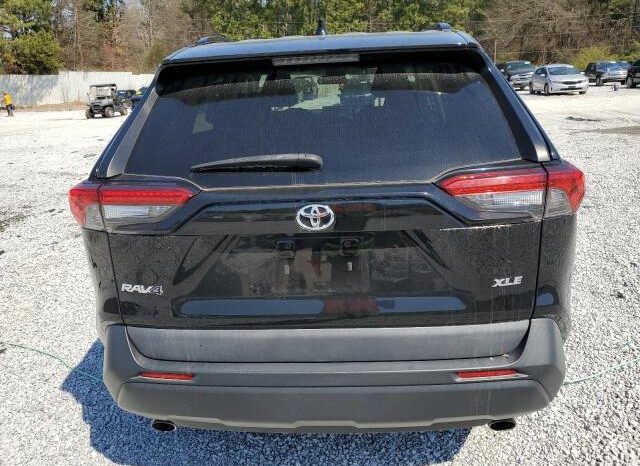 
								2021 Toyota Rav4 full									