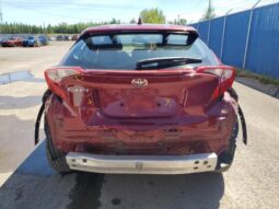 
										2019 Toyota C-hr xle full									