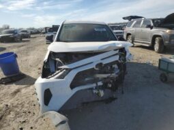 
										2022 Toyota Rav4 full									