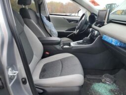 
										2022 Toyota Rav4 full									