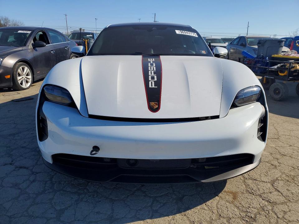 2023 Porsche Taycan