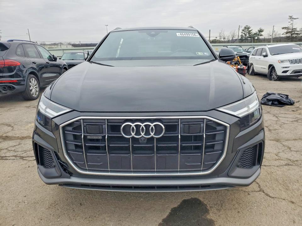 2022 Audi Q8