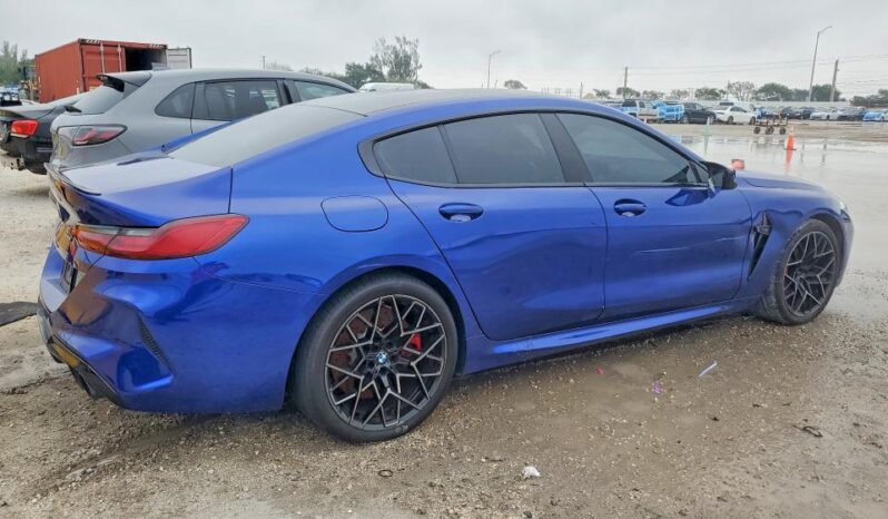 
								2022 BMW M8 full									