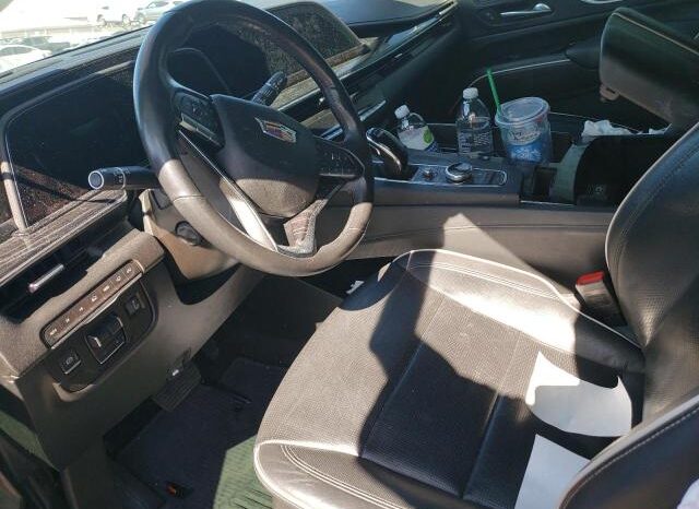 
								2021 Cadillac Escalade full									