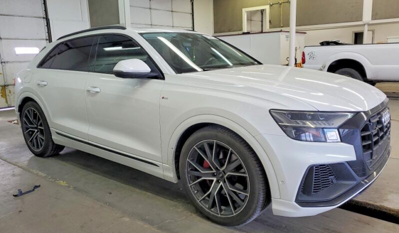 
								2019 Audi Q8 full									