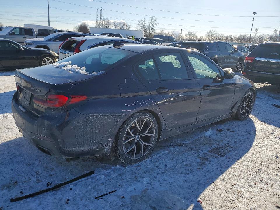 2022 BMW M5