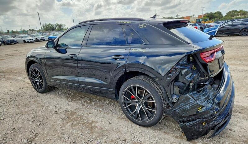 
								2023 Audi Q8 full									