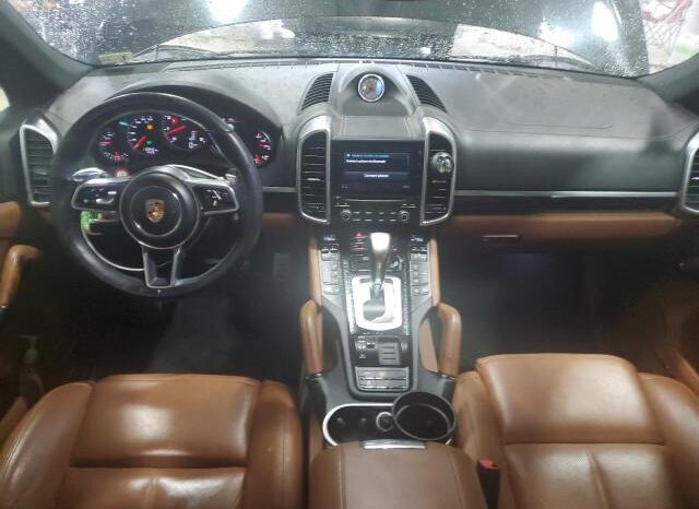 
								2017 Porsche Cayenne full									