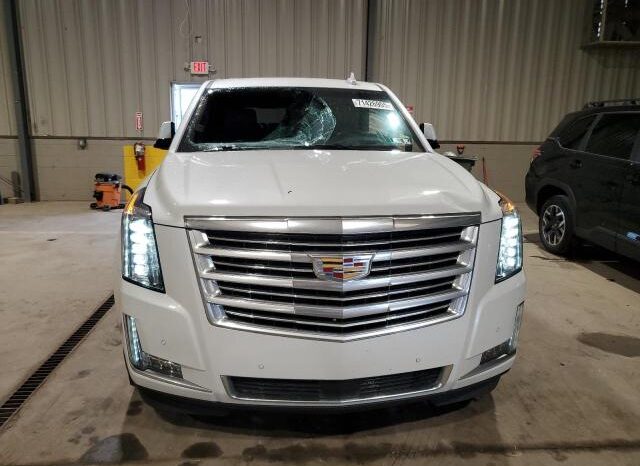 
								2016 Cadillac Escalade full									