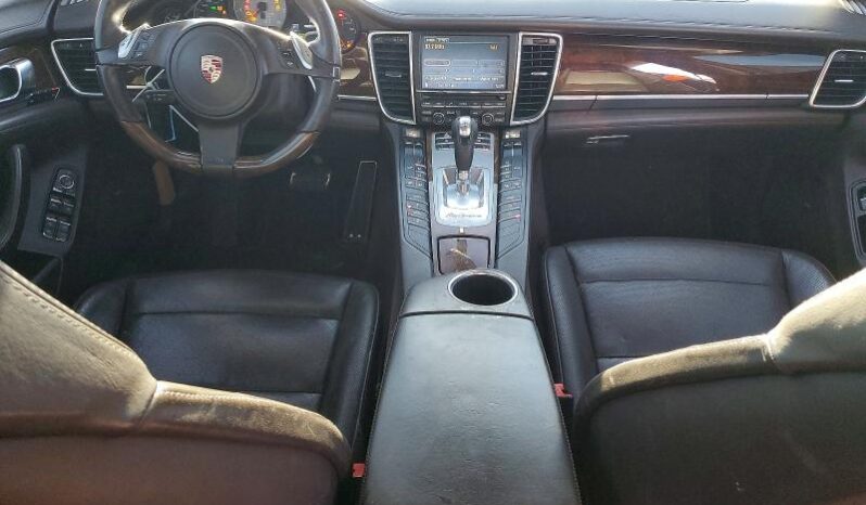 
								2010 Porsche Panamera full									