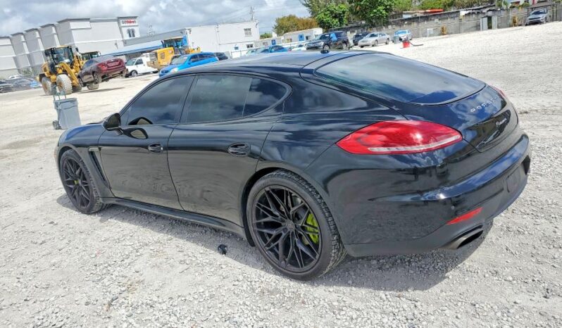 
								2016 Porsche Panamera full									