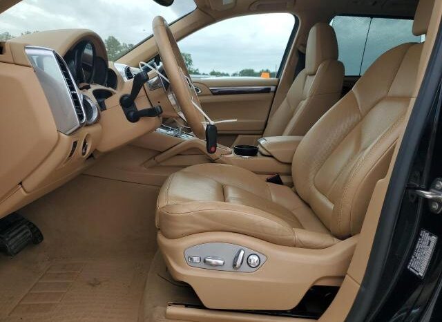 
								2016 Porsche Cayenne full									