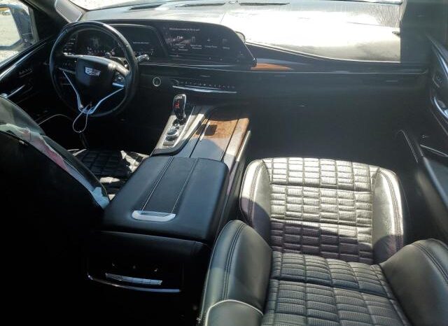 
								2022 Cadillac Escalade full									