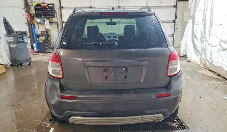 
								2012 Suzuki Sx4 full									