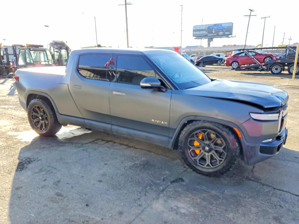 2022 Rivian R1t