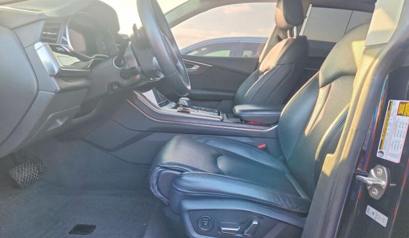 
								2019 Audi Q8 full									