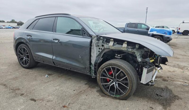
								2021 Audi Q8 full									