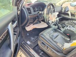 
										2019 Toyota Land cruiser full									
