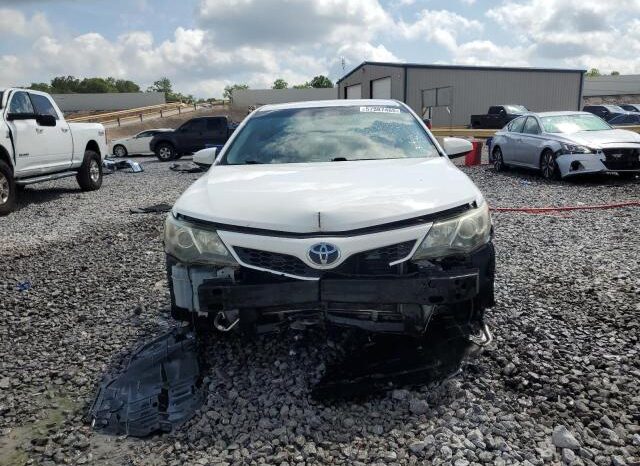
								2014 Toyota Camry l full									