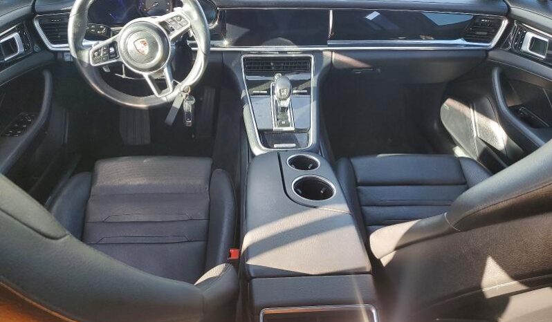 
								2018 Porsche Panamera full									