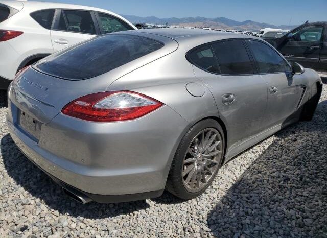 
								2012 Porsche Panamera full									