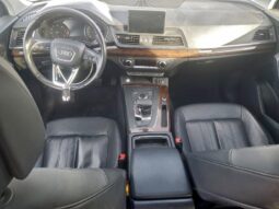 
										2019 Audi Q5 full									