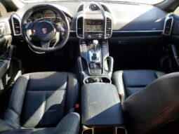 
										2013 Porsche Cayenne full									