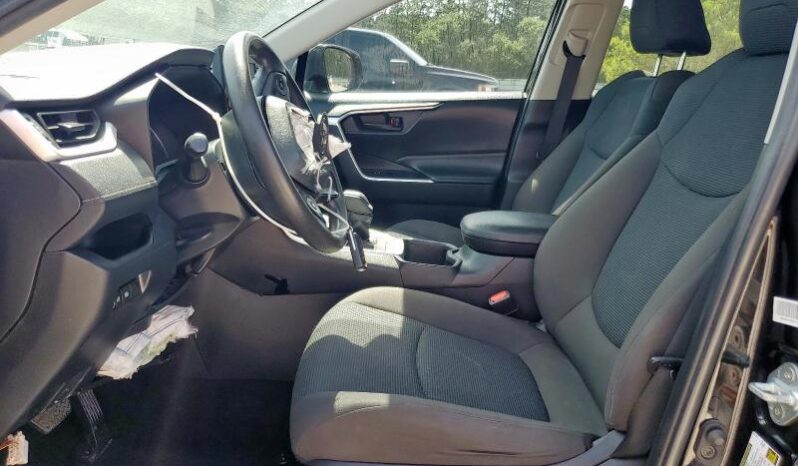 
								2022 Toyota Rav4 full									