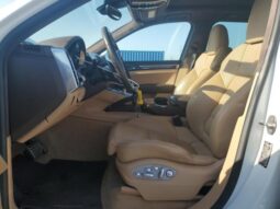 
										2018 Porsche Cayenne full									
