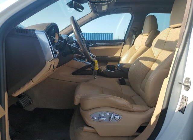 
								2018 Porsche Cayenne full									